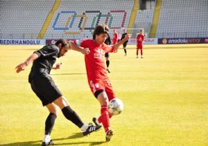 Yakutiyespor 2 puan armağan etti